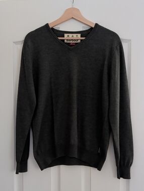Barbour Men's Charcoal V-Neck Knit Sweater Sz M